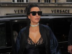 Kim Kardashian undergoes cupping therapy