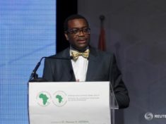 Nigeria to borrow 4.1 bln from African Development Bank for power and farming