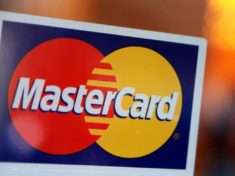 PayPal MasterCard reach deal for store payments
