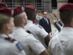 France says ready to keep troops in W.Africa for as long as needed