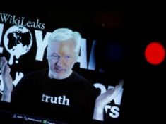 WikiLeaks Assange signals release of documents before U.S. election