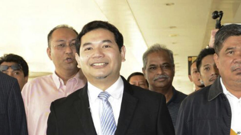 Malaysian Opposition Lawmaker Jailed for Exposing 1MDB Audit