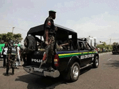 Rivers boils as Police disperse APC PDP protesters