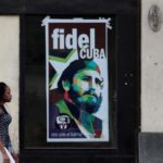 With a cry of Viva Fidel Cubans begin mourning for Castro