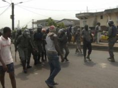 Cameroon police shoot dead four protesters in anglophone region