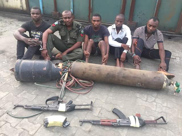 BUSTED Police Seargent Others specialized in Bank Robbery Arrested PHOTOS 1