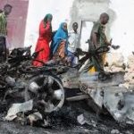 Car bomb wounds four U.N. guards in Somalias capital