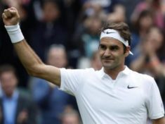 Federer makes smooth return to action in Hopman Cup