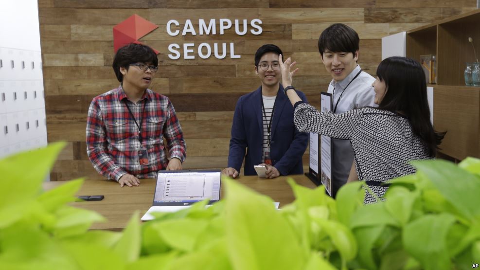 Google Brings Silicon Valley to Entrepreneurs Around World