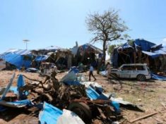 Suicide bombers attack peacekeepers Somali HQ at least three dead