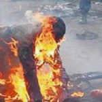 Man sets himself on fire in Tunis