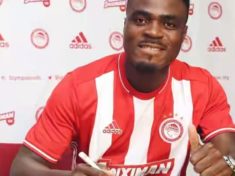 Emenike joins Olympiakos July2017 620x400