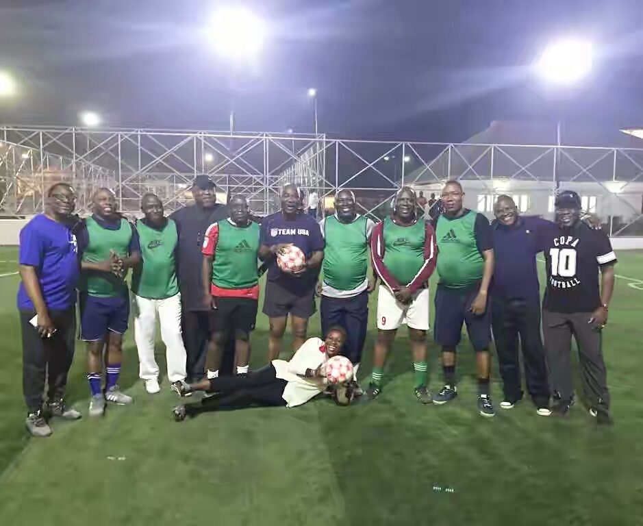 Deji Tinubu fifth left before the novelty match