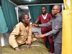 Governor Nasir El Rufai at St Gerard Hospital to console the injured in the Kaduna crisis