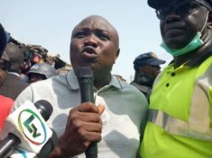 Ambode at Lagos building collapse e1552487051164