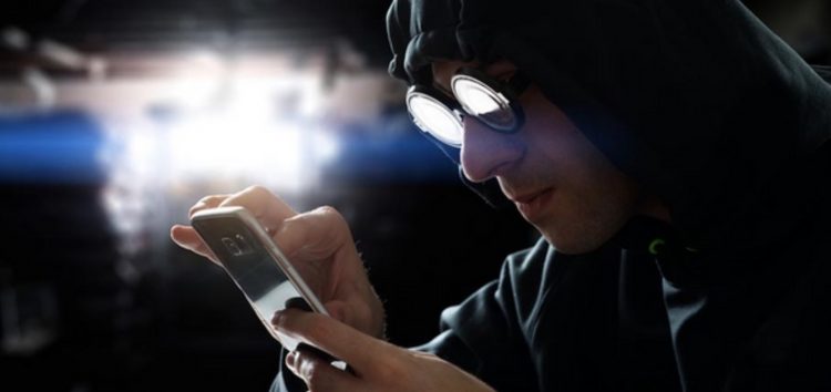 Simple Ways to Protect Your Smartphone From Hackers