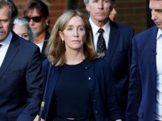 Hollywood actress Felicity Huffman jailed for daughter's college admission bribe