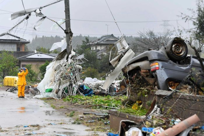 Japan Typhoon Threat Worsens One dead Millions Face Evacuation