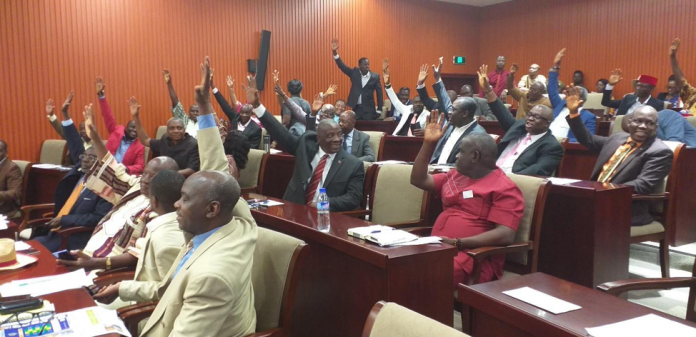 LIBERIA LAWMAKERS SKYTRENDCONSULTING 696x337