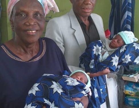 Miracle -Couple blessed with twins after waiting for 43 years