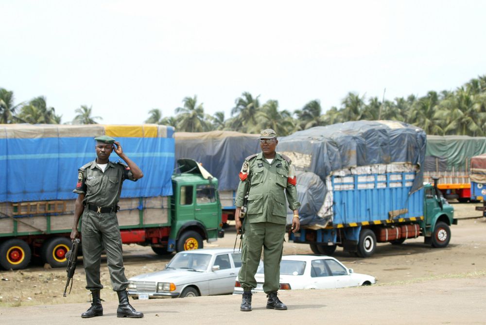 Nigerian Security Operatives Intercepting Goods At Borders