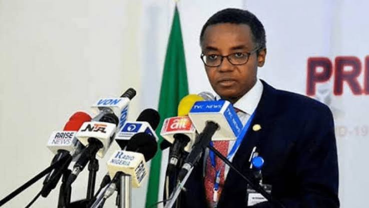 BREAKING  FG Bans Street Trading Hawking Nationwide