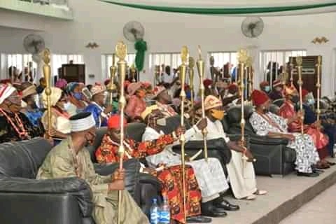 Abia State governor, Okezie Ikpeazu issues staff of office to 29 new traditional rulers
