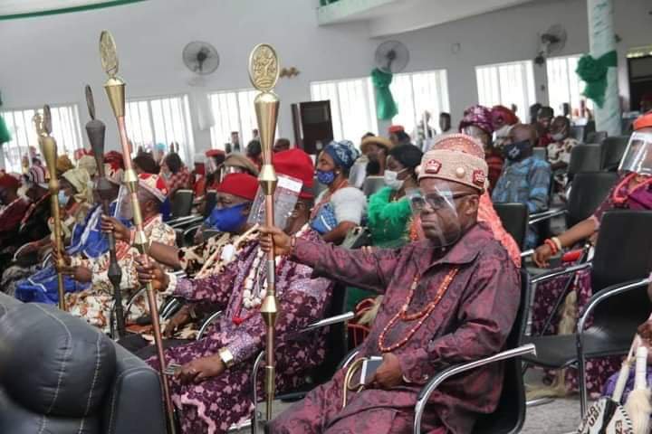 Abia State governor, Okezie Ikpeazu issues staff of office to 29 new traditional rulers