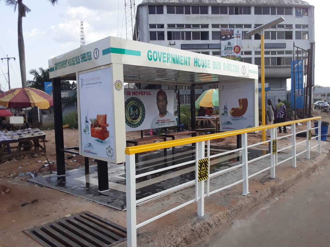 Imo people decry Return of snatching of phones and looting in owerri municipality, Call on government to repair street lights and provide security