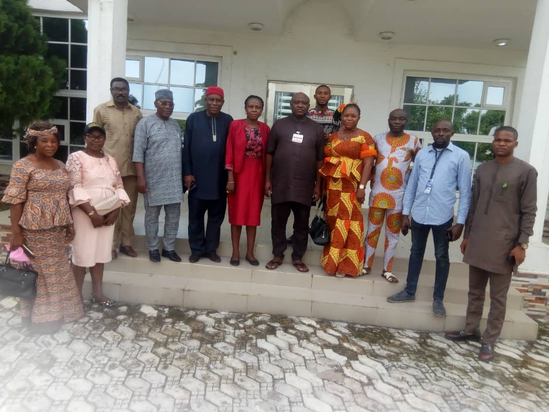 NEKEDE  IHIAGWA OBINZE ROAD  LEADERSHIP OF NEKEDE FEDERATED UNION CONSULTS KANAYO ONYEMAECHI