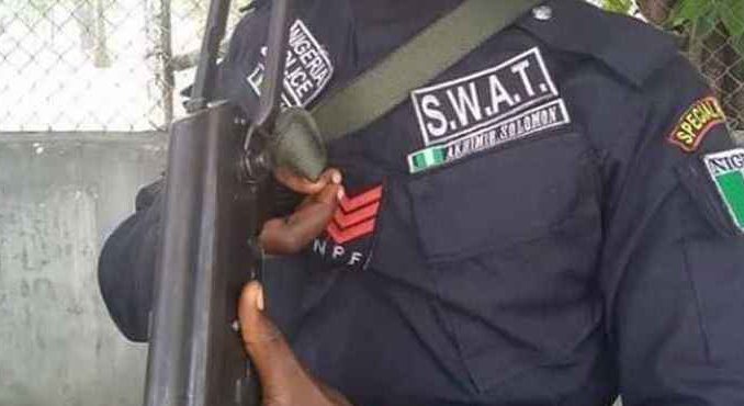 Suspected SWAT Operatives Storm Enugu Townhall Meeting, Kill Monarch