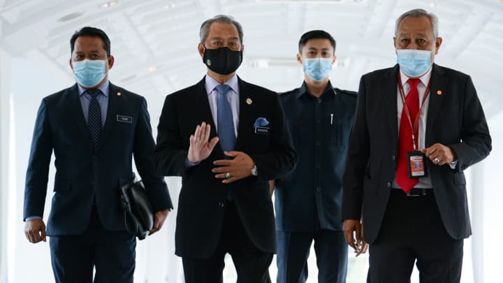 Malaysia secures 18.4 mln doses of Russian, Chinese COVID-19 vaccines