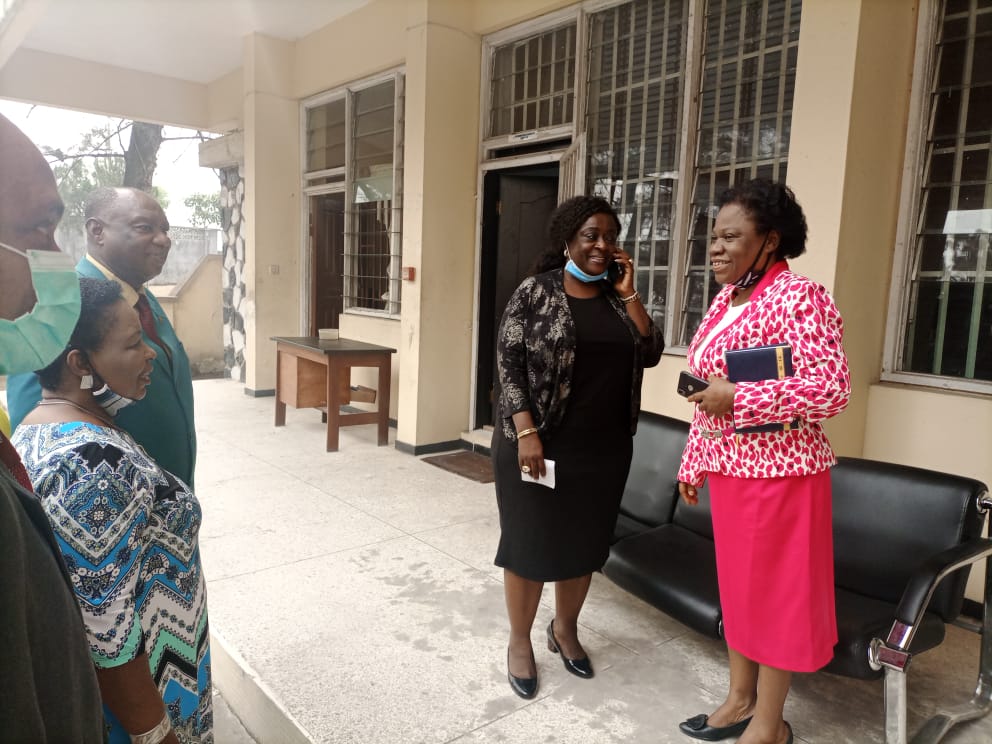 Governor Ayade charges civil servants in Cross River State - images