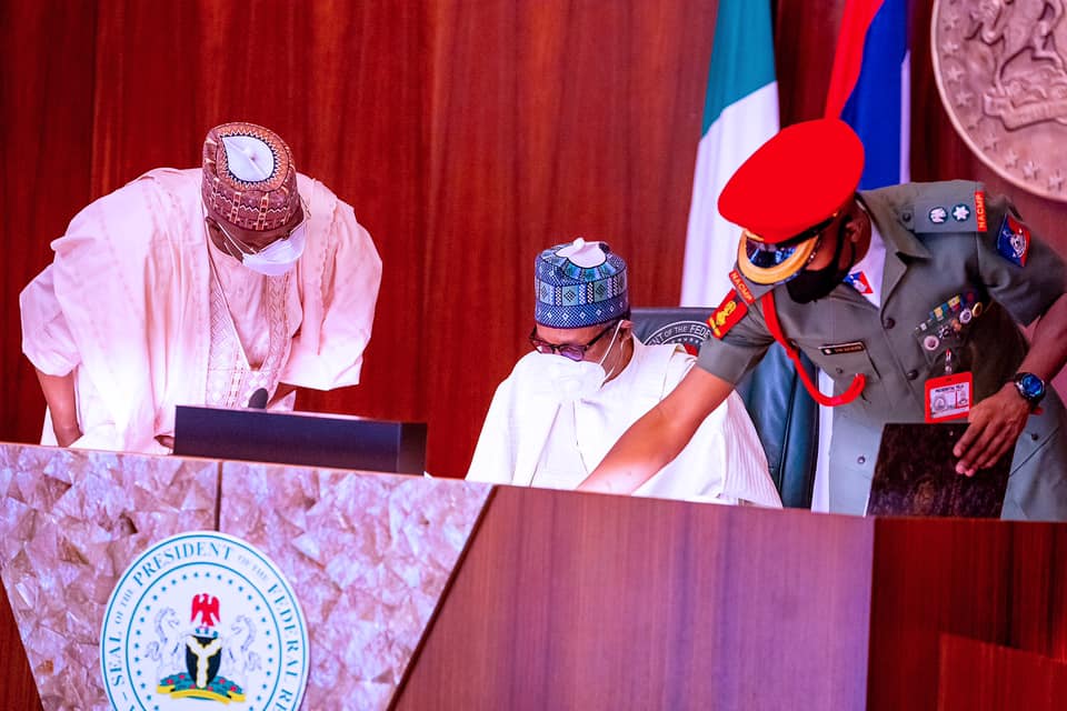 President Buhari presides over Federal Executive Council (FEC) Meeting - Images - 9News Nigeria