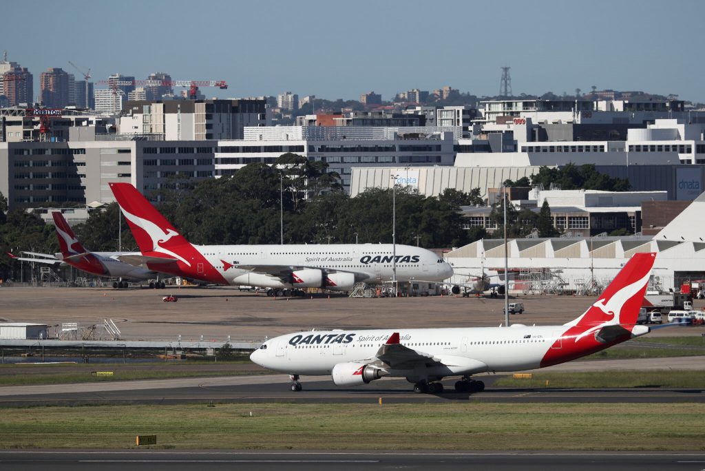 Quantas Airline - Australians stranded overseas