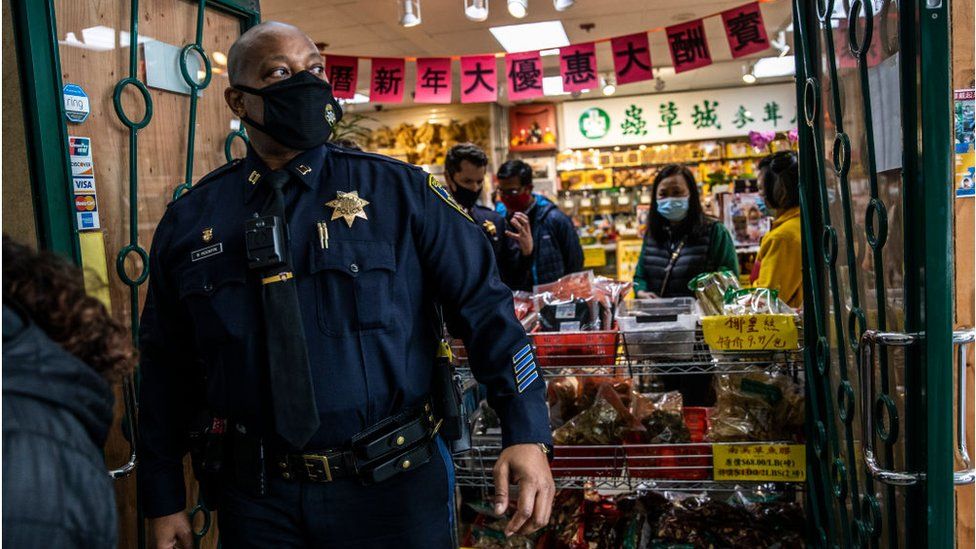 Why Asians face surge in fierce racism in the USA - images