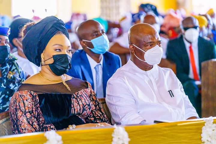 Governor Uzodinma and Imo State First Lady in church during Easter Mass