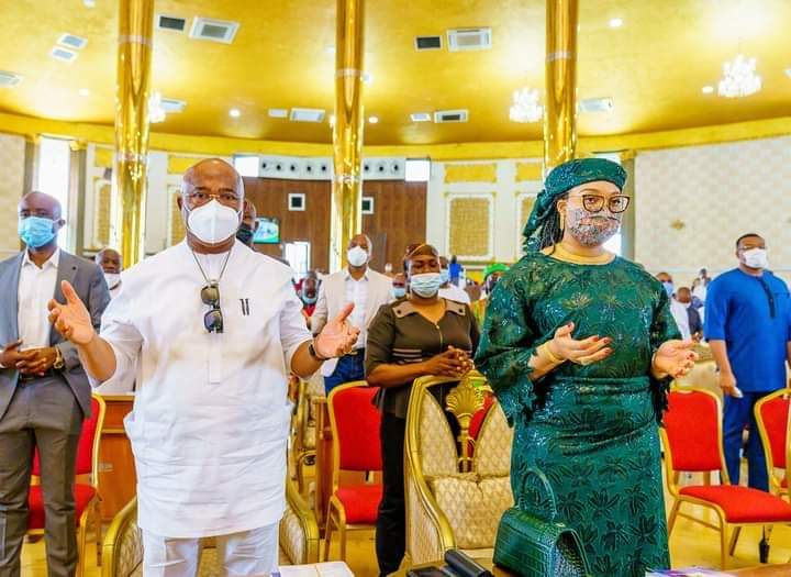 Governor Hope Uzodinma and Wife in a church service held at the Victory Chapel, bank road, Imo State Government House, Owerr