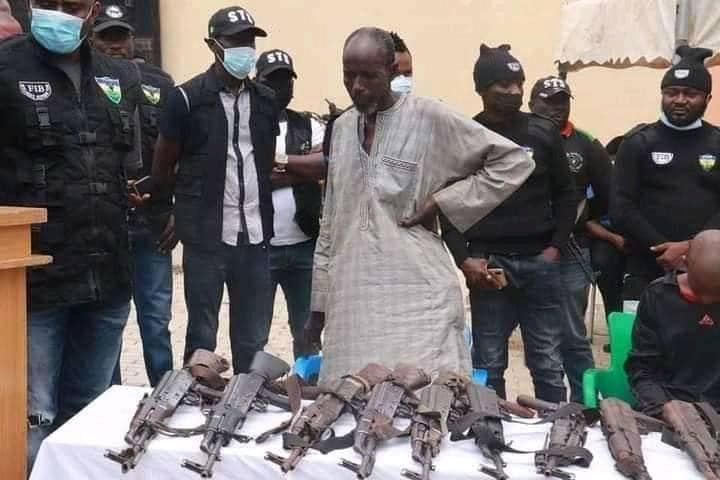 How 60-year-old Umaru Mohammed was arrested with AK47 Rifles and Ammunition Along Highway.