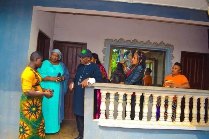 IMO FIRST LADY BARR. MRS UZODINMA FETES IMO WIDOW THROUGH HER PET PROJECT 22GOOD HOPE FLOURISH FOUNDATION22 GHFF 1 1