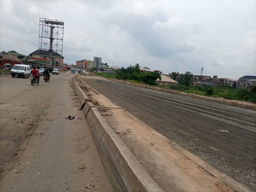 ROAD PROJECTS IN IMO- GOVERNOR UZODINMA LISTENS