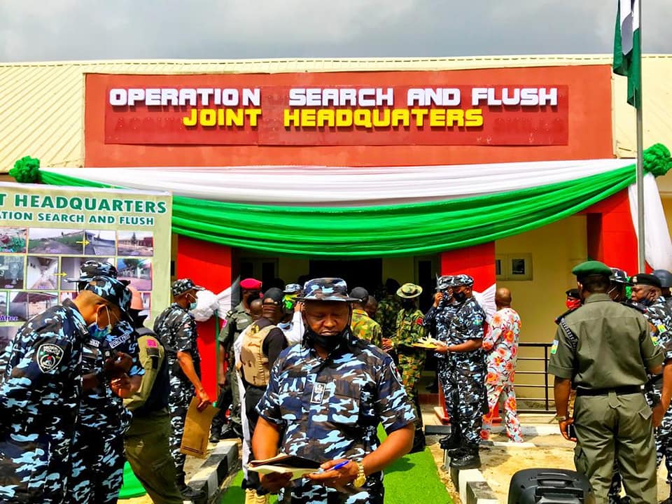  UZODINMA PAID CONDOLENCES TO NIGERIAN ARMY 34-ARTILLERY BRIGADE OBINZE AND THE NIGERIAN AIRFORCE 211 QUICK RESPONSE TEAM NAZE