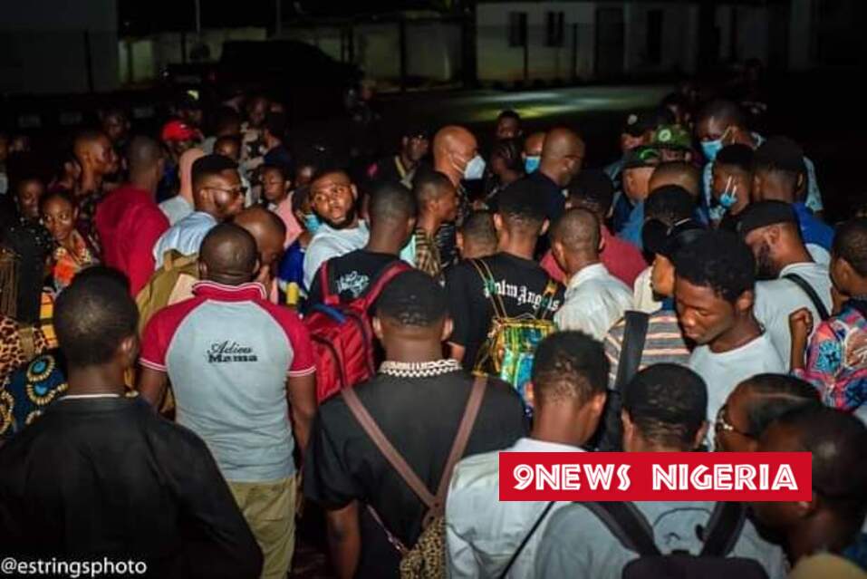 IMO STUDENTS FROM JOS RECEIVED AT GOVERNMENT HOUSE OWERRI