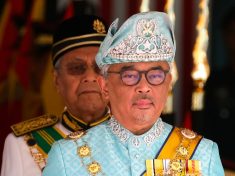 Malaysia Crowns Pahang Ruler as New King in Traditional Ceremony