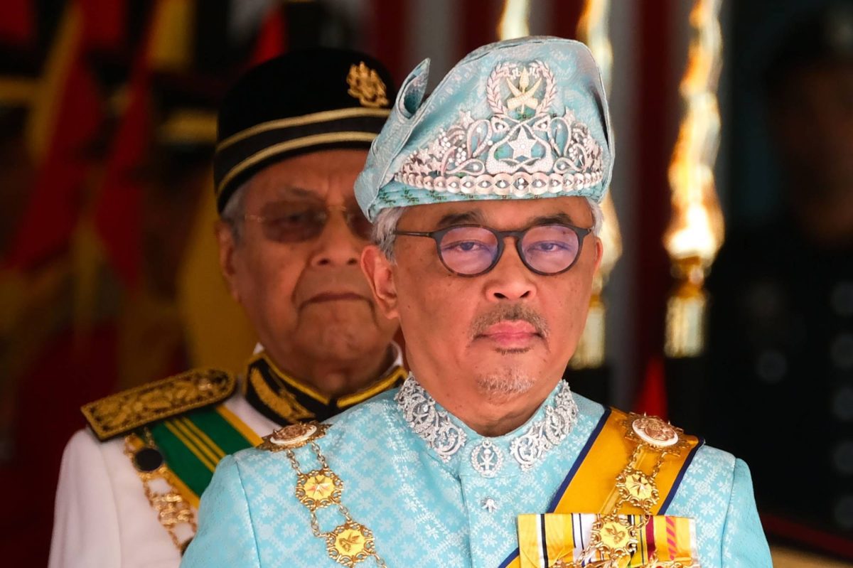Malaysia Crowns Pahang Ruler as New King in Traditional Ceremony