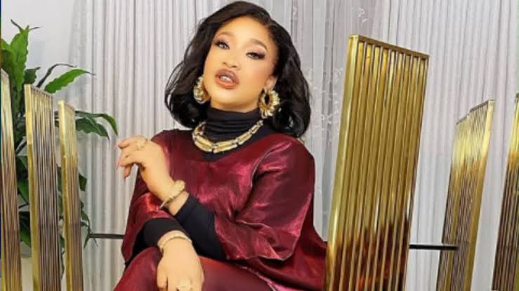 739px x 415px - TONTO DIKEH VOWS TO BECOME THE FIRST NIGERIAN FEMALE PRESIDENT VERY SOON â€“  9News Nigeria