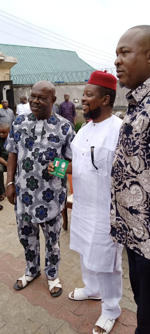 Imo APC Chieftain Burns party broom as he decamps to PDP 1 1