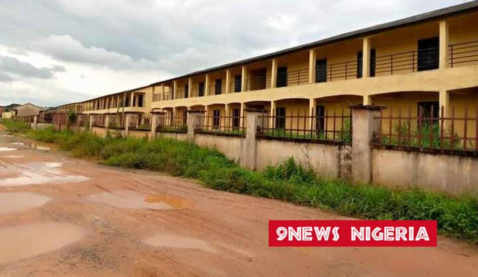 Over 5000 abandoned shops at Egbeada Intl Market