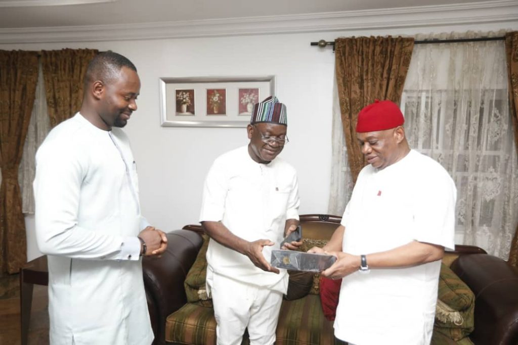 Gov Ortom Pays Courtesy Visit To Senator Orji Uzor Kalu in Abuja. 1 3