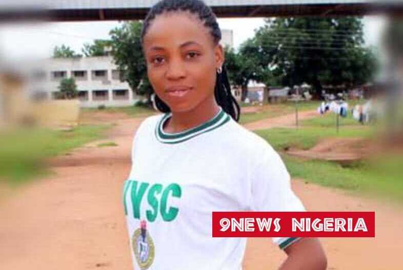 Miss Durugo Onyinyechi Sandra is a graduate of Bachelor of science with First class honour in Animal and Environmental Biology specialty in Zoology from the famous Imo state University Owerri.